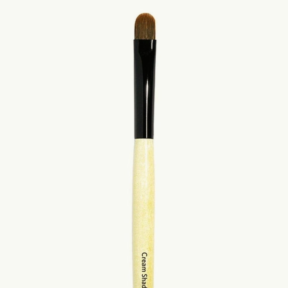 BOBBIE BROWN EYESHADOW BRUSH
